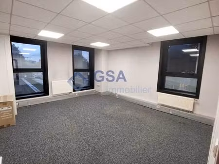 location bureaux 95 m²