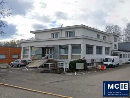 location bureaux 14 m² à 113 m²