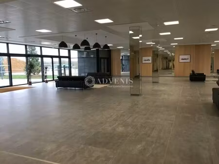 location bureaux 107 m²