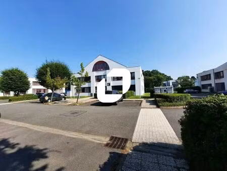 location bureaux 45 m² à 269 m²