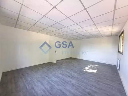 location bureaux 107 m²