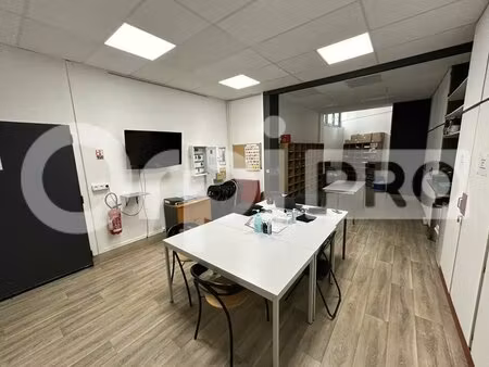 location bureaux 110 m²