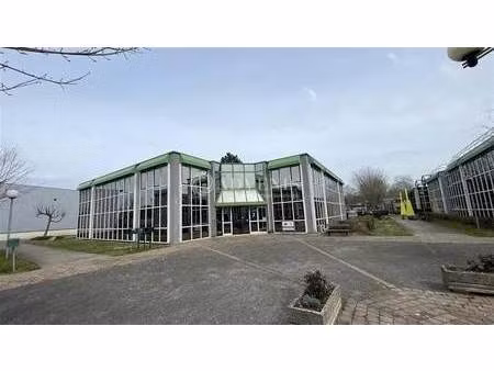 location bureaux 130 m² à 750 m²