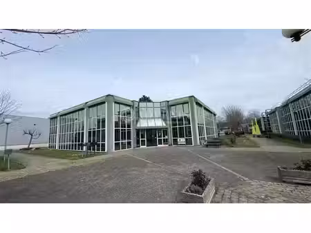 location bureaux saint-thibault-des-vignes 77400 130m² à 750m²