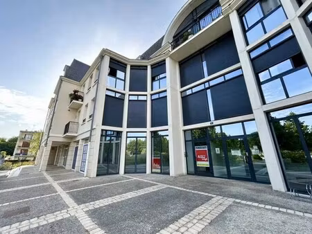 location bureaux 50 m²