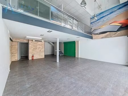 location commerce antibes 06600 114m²