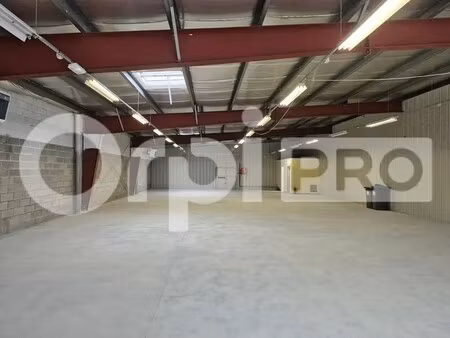location commerce epernay 51200 400m²