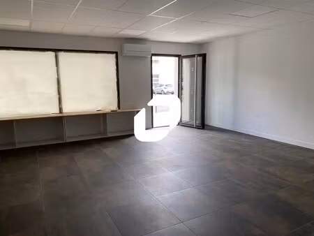 location commerce leognan 33850 50m²
