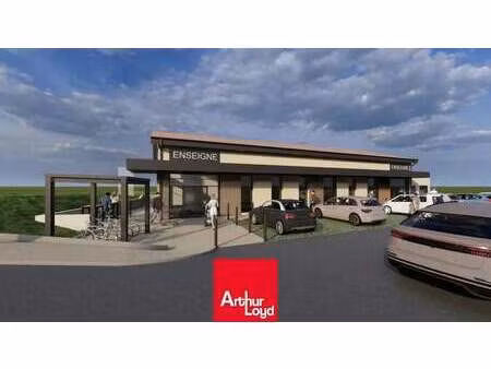 location commerce 102 m² à 382 m²