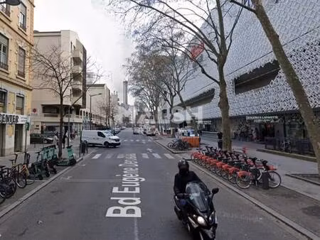 location commerce lyon 69003 84m²