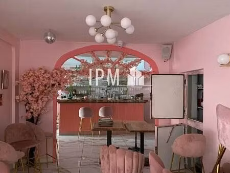 location commerce 145 m²