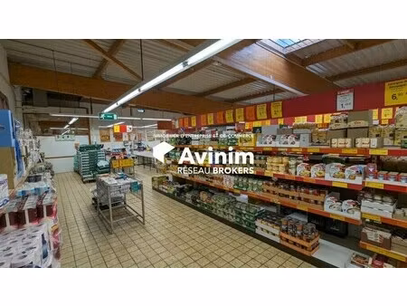 location commerce 400 m² à 800 m²