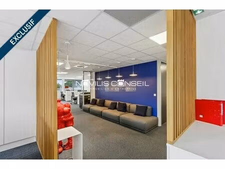 location bureaux 311 m²