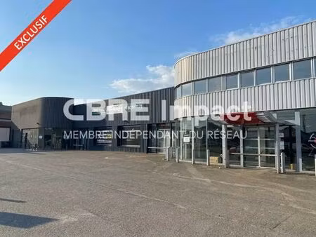 location commerce chenove 21300 1680m²