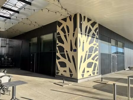 location commerce 190 m² à 510 m²