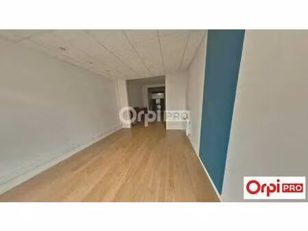 location commerce lambersart 59130 53m²