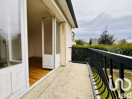 maison traditionnelle à méré (78490)