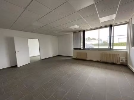location bureaux 50 m²