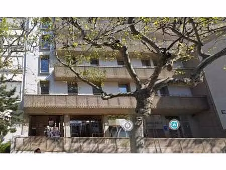 location bureaux 137 m²