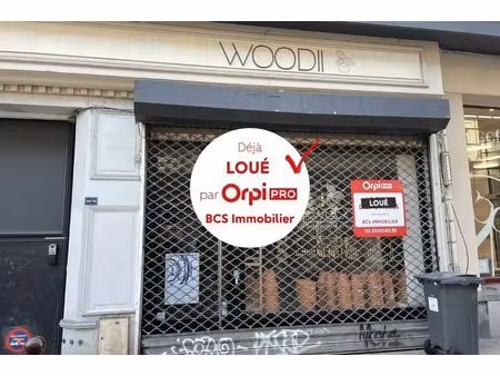 location commerce 52 m²