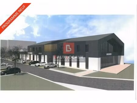 location commerce 480 m²
