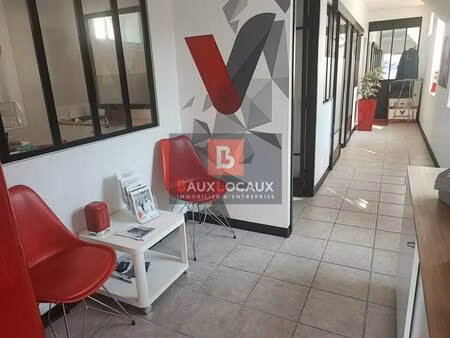 location commerce salon de provence 13300 50m²