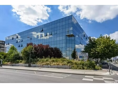 location bureaux 117 m² à 2 248 m²