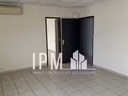 location bureaux la penne-sur-huveaune 13821 118m²