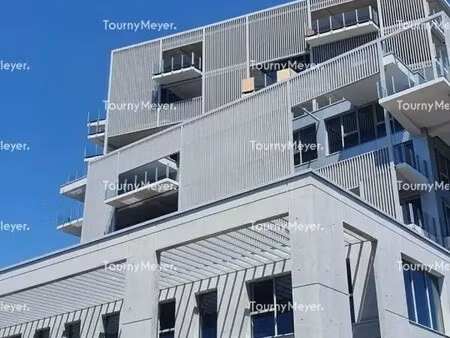 location bureaux 135 m²