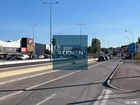 location commerce cabries 13480 300m²