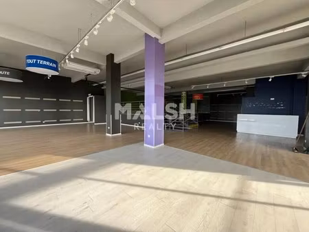 location commerce 420 m²