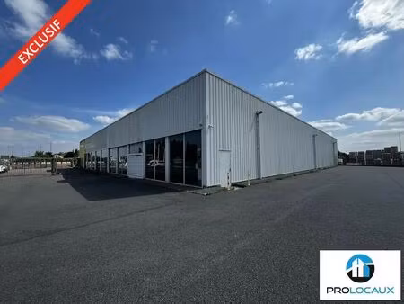location commerce 490 m²