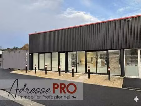 location commerce 140 m²