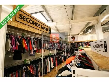 location commerce 90 m²