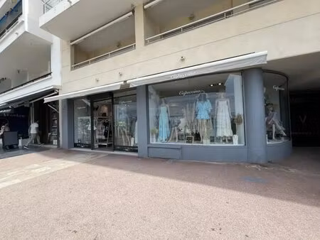 location commerce juan les pins 06160 53m²