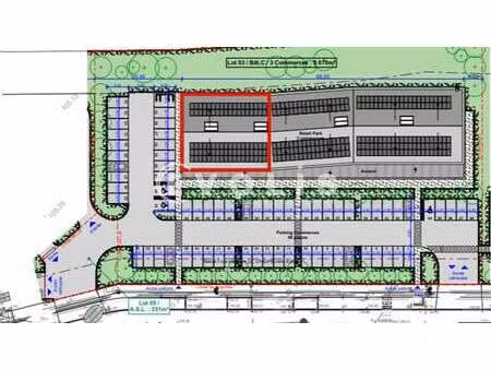 location commerce 300 m²