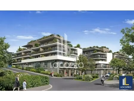 location commerce saint laurent du var 06700 140m²