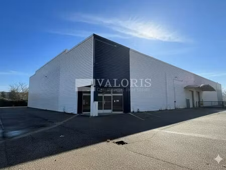 location commerce vaulx en velin 69120 980m²