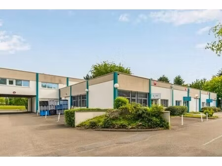 location local d’activités trappes 78190 148m² à 368m²