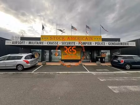 location commerce les billaux 33500 97m² à 260m²