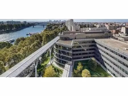 location bureaux 456 m² à 8 377 m²