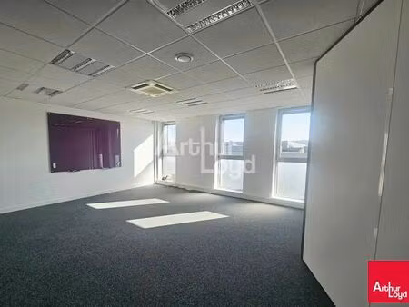 location bureaux 386 m²