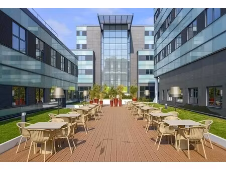 location bureaux 416 m² à 5 117 m²