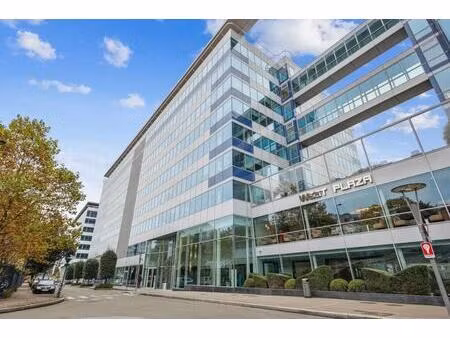 location bureaux 724 m² à 12 194 m²