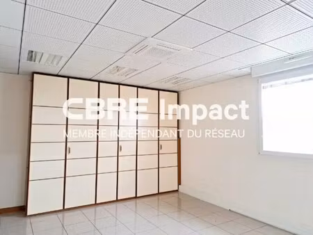 location bureaux 350 m²
