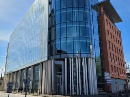 location bureaux 412 m²