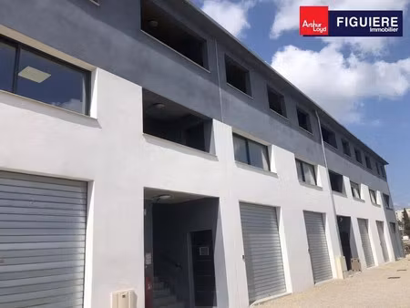 location bureaux 80 m²