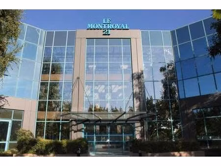 location bureaux 325 m² à 1 097 m²