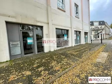 location commerce luisant 28600 150m²