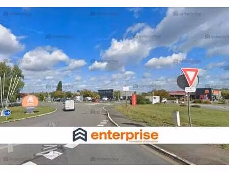 location commerce lys lez lannoy 59390 1000m²